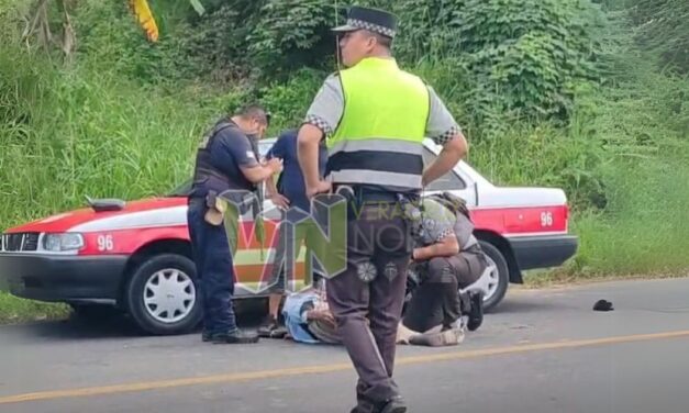 Hombre  atropellado en la entrada de Tepetzintla, fue trasladado al hospital