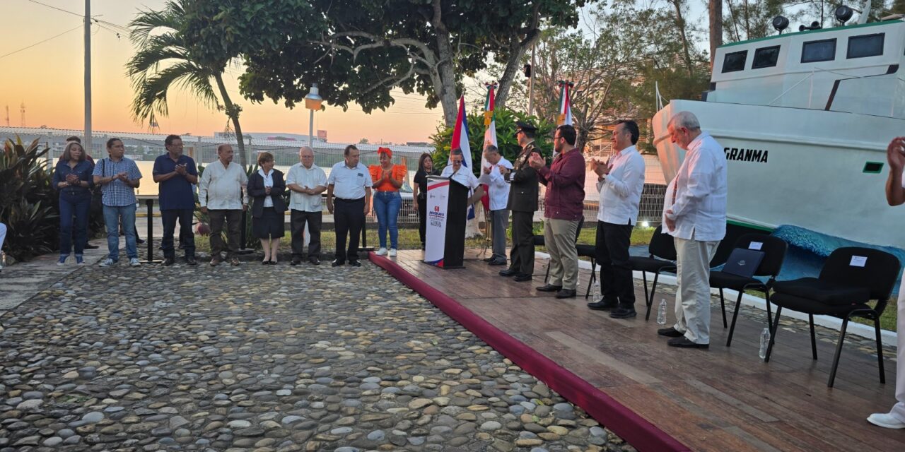 Tuxpan: Se conmemoró el 68 Aniversario de la Partida del Yate Granma, en el Museo de la Hermandad México-Cuba