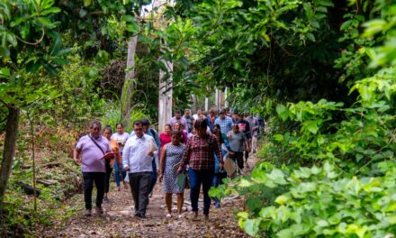 El alcalde Dr. Jesús Fomperoza Torres realizó recorridos de atención ciudadana en la comunidad Ojite y los Infonavit Reyes Heroles y Puerto Pesquero