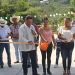 Tepetzintla: Entrega de dos obras en localidades y una en la cabecera municipal