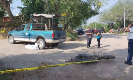 Tempoal: Motociclista pierde la vida tras chocar contra una camioneta