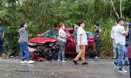 Álamo: Choque en la “Curva de la Muerte” deja 7 personas lesionadas
