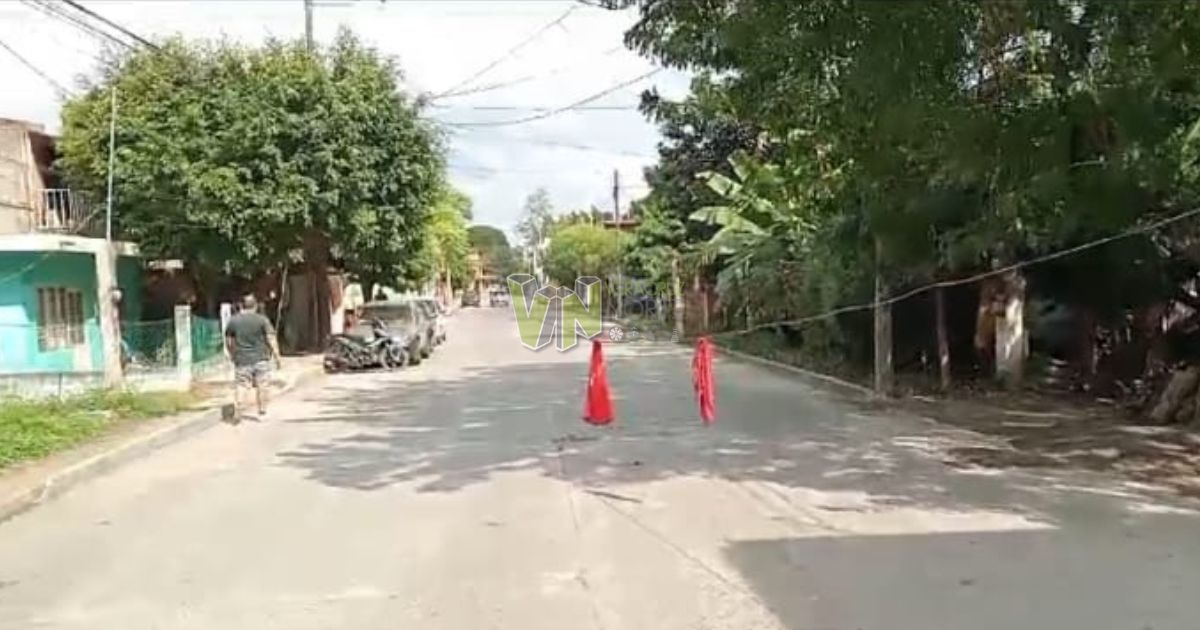 Vecinos de Álamo Exigen Atención Inmediata a Cable Peligroso en el Centro