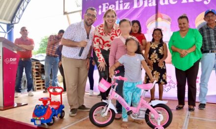 Ayuntamiento y DIF Tuxpan realizaron festejo de Día de Reyes a niñas y niños de comunidades de la Ruta Altamira