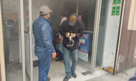 Se incendia tienda Neto en Papantla