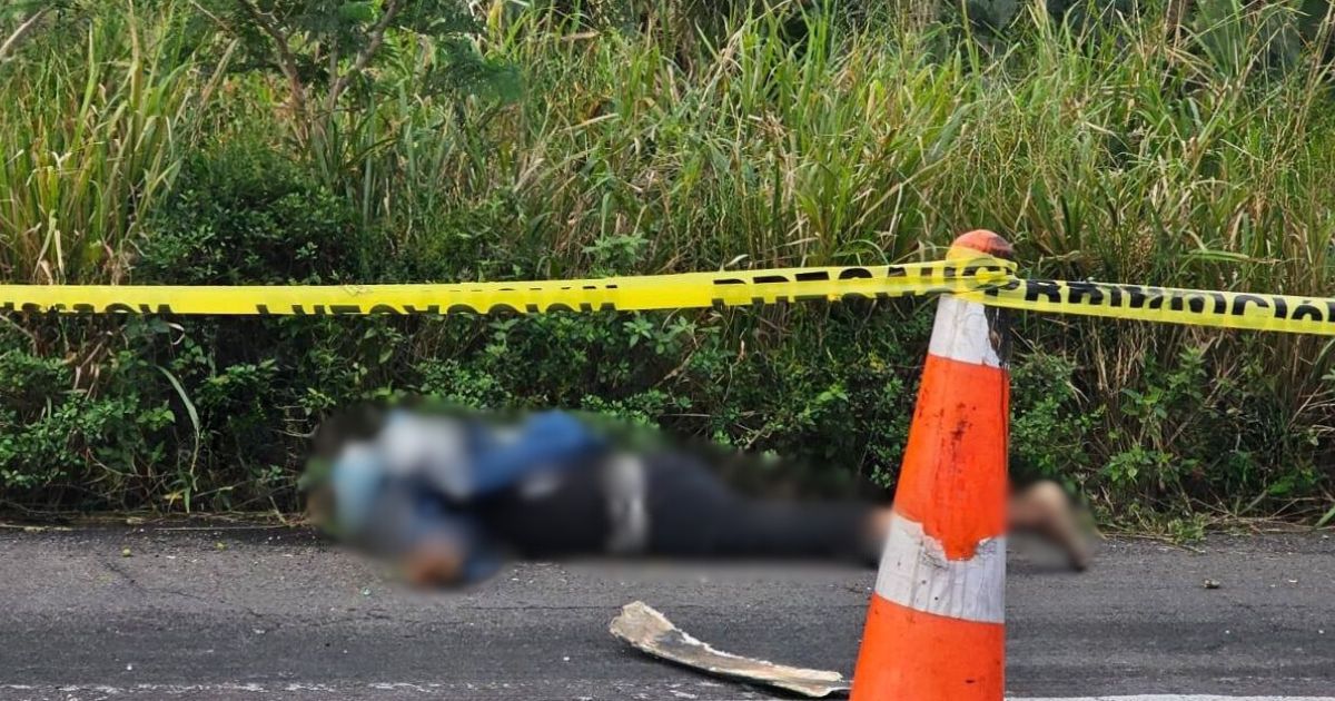 Auto fantasma  atropella a peatón en Tecolutla