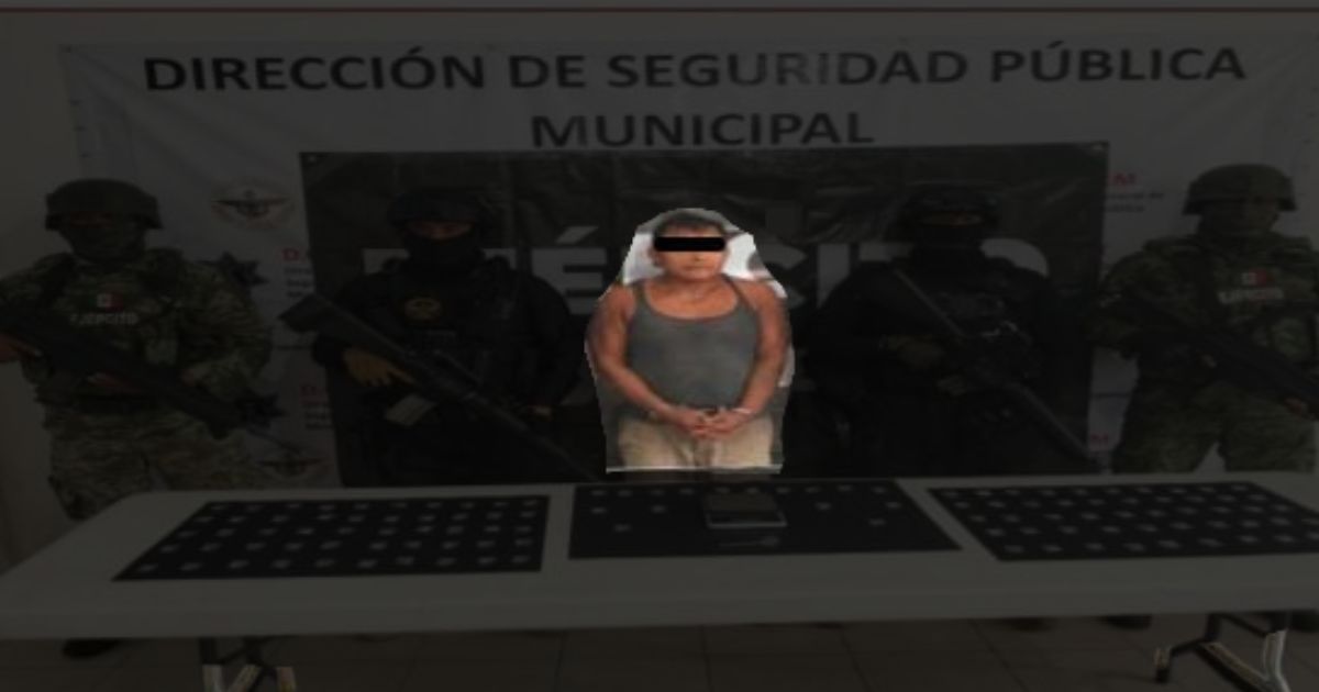 Papantla: Ejército Mexicano y Policía detienen a una persona con posibles sustancias nocivas para la salud