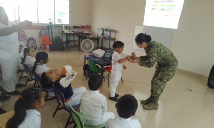 Ejército Mexicano realiza diversos talleres y pláticas en Veracruz Norte