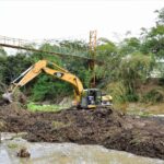 Naranjos: Trabajos de limpieza en el río Tancochín