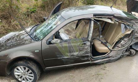 Bache provoca choque en la carretera Pánuco-Tempoal