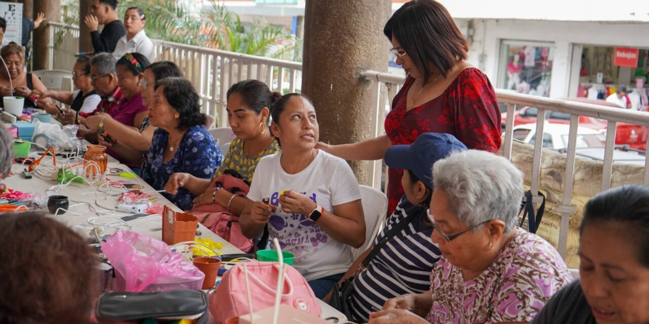 Tuxpan: Gran asistencia ciudadana en la Jornada Multidisciplinaria que llevó a cabo la Sindicatura Única