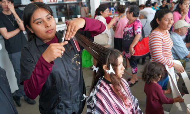 Hermosos trabajos elaborados gracias a los cursos impartidos en los Jornada Multidisciplinaria de la Sindicatura Única