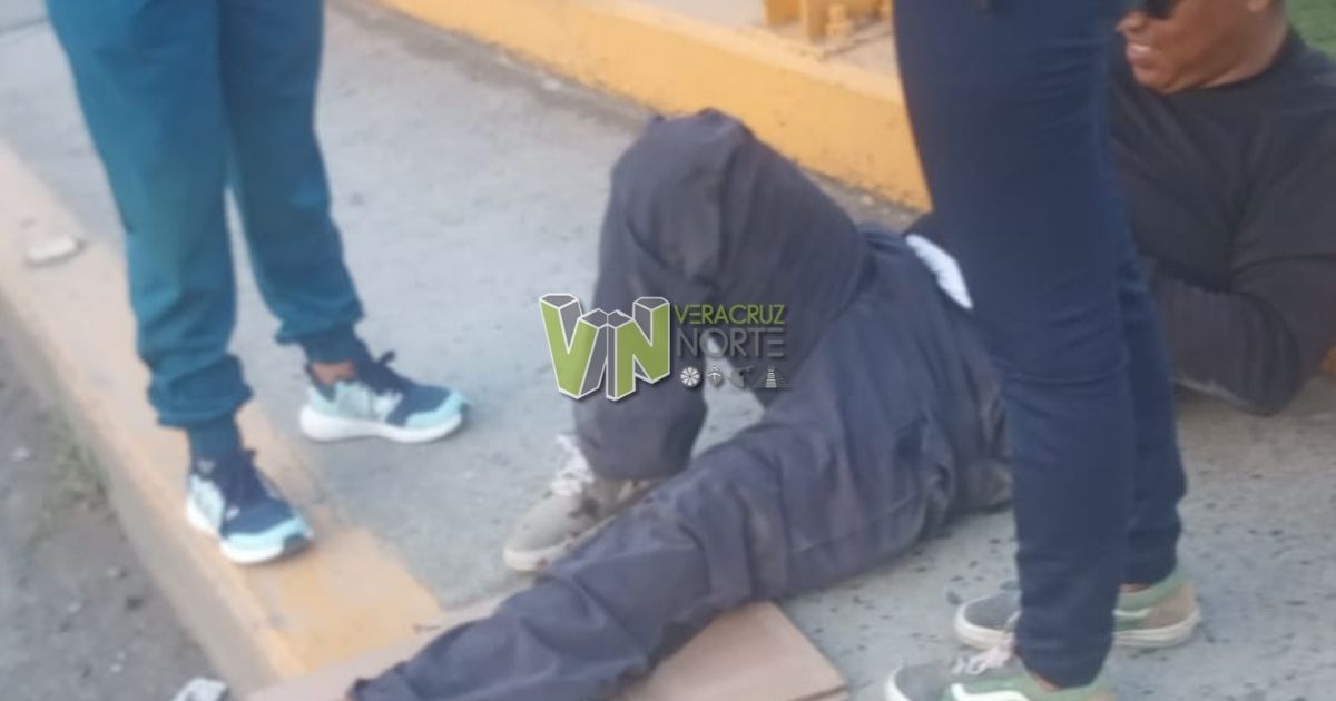 Álamo: Motociclista sufre grave lesión en el puente José López Portillo