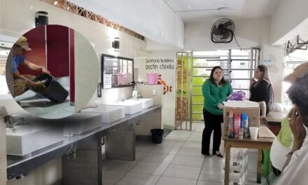 ¡En un bote de basura! Localizan feto en baños publicos del mercado Miguel Hidalgo en Papantla