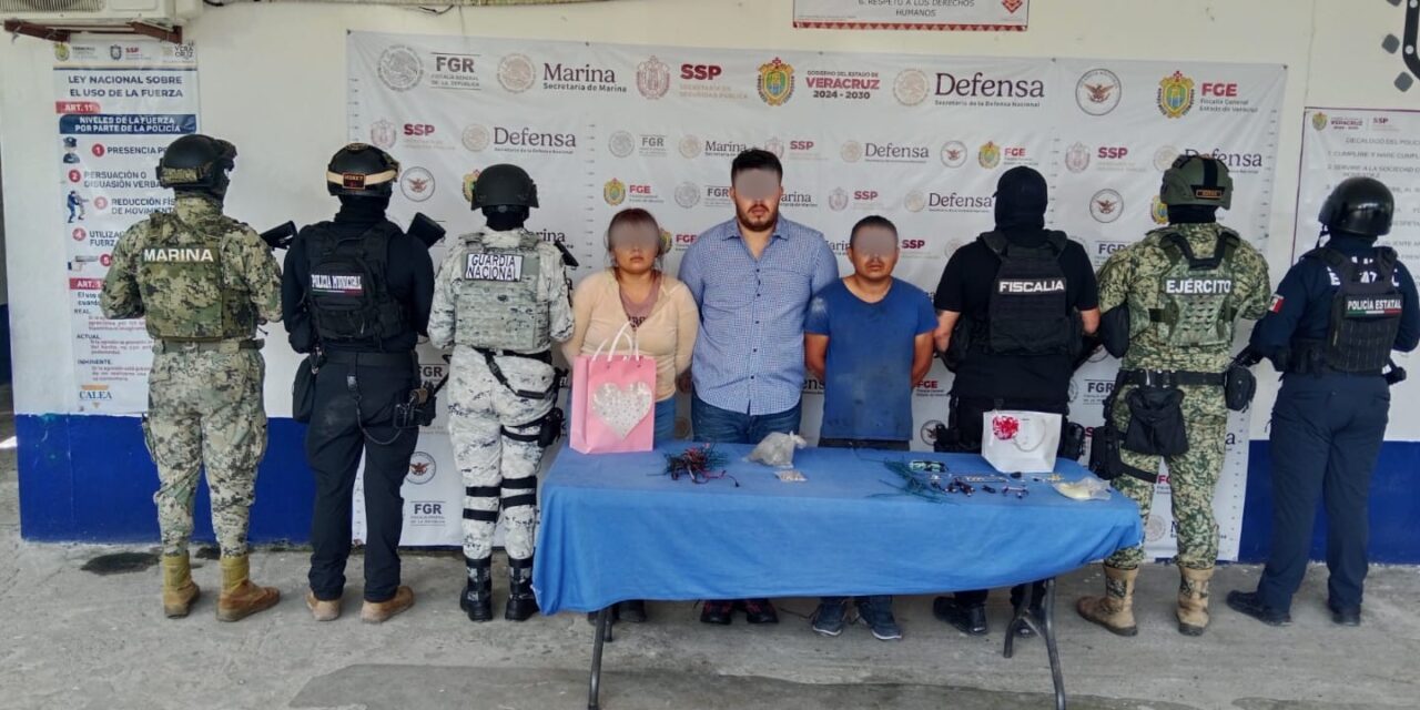Detienen a los presuntos responsables de los regalos explosivos en Papantla