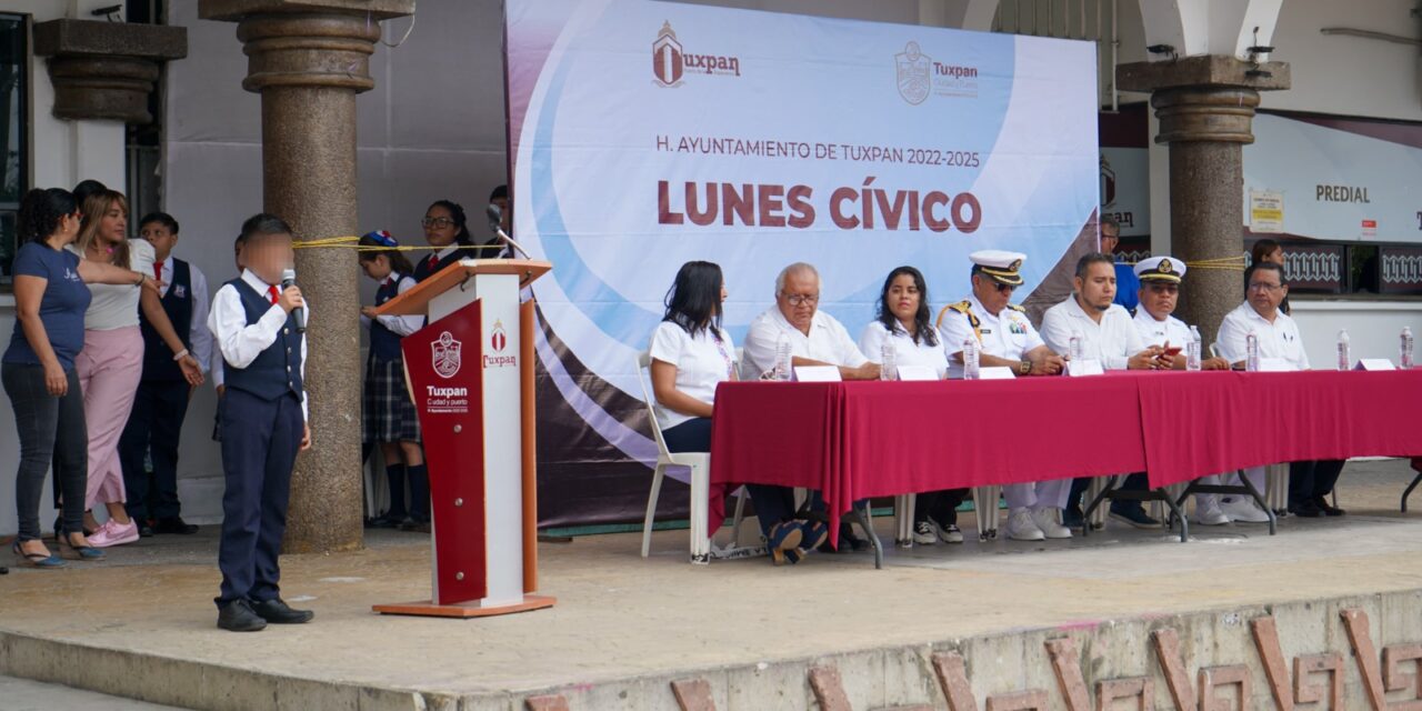 Con Lunes Cívico se conmemoró el aniversario del natalicio del Gral. Ignacio Zaragoza