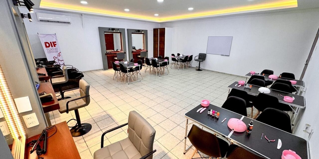 DIF Tuxpan inauguró Salón de Belleza