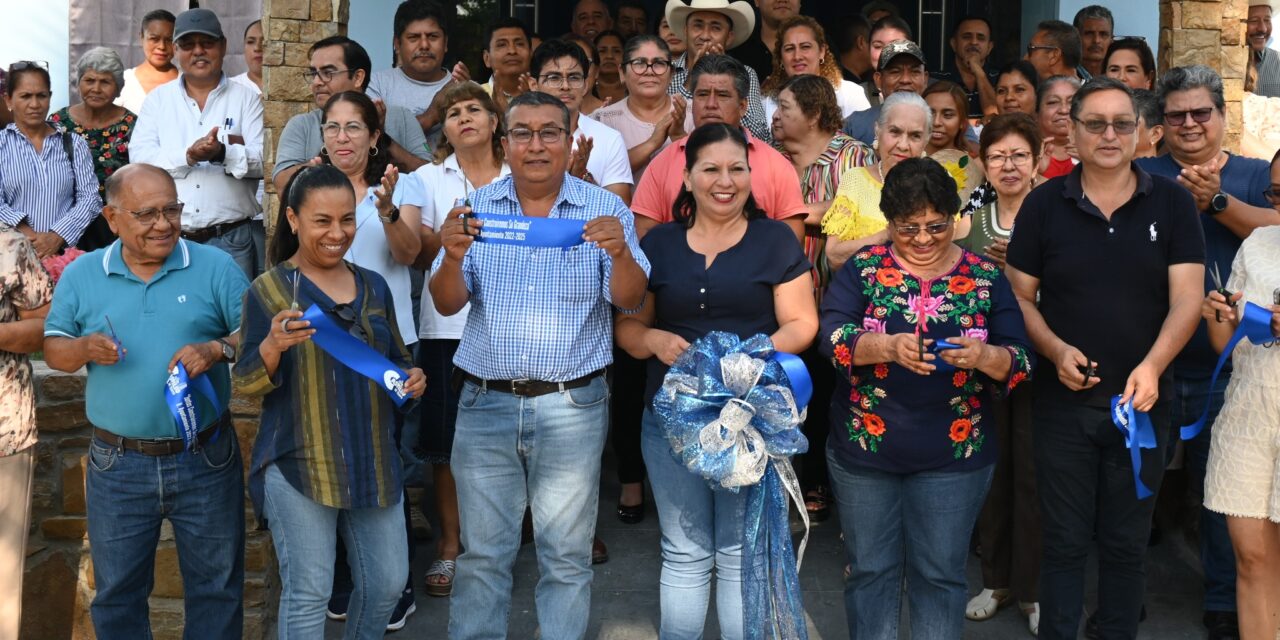 Concluye rehabilitación  del auditorio municipal de Castillo de Teayo