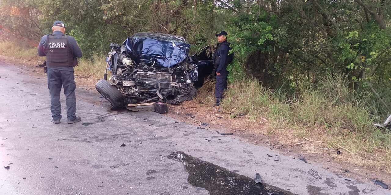¡Terrible choque en la Tampico–Valles!: Mujer pierde la vida