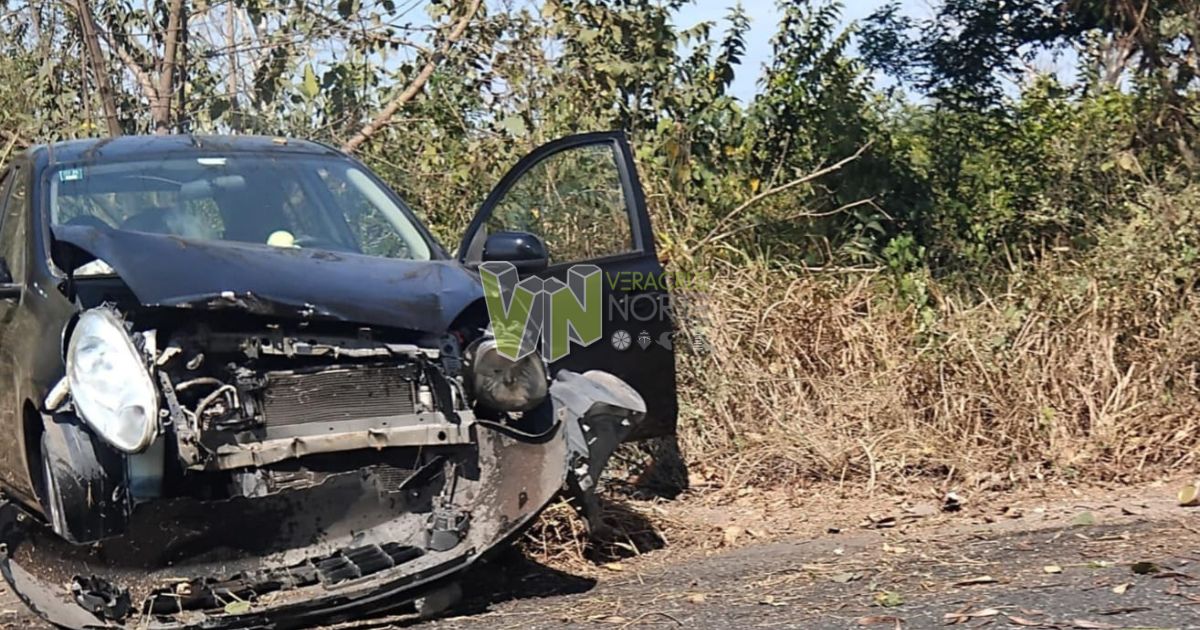 Accidente vehicular en Puerta Siete, Álamo; no hay lesionados