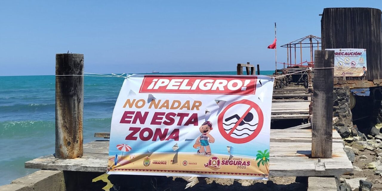 Se reitera el exhorto a vacacionistas de NO NADAR cerca de las escolleras