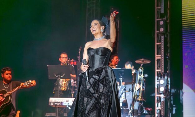 Espectacular cierre del Carnaval Tuxpan 2025, con la presentación de Natalia Jiménez