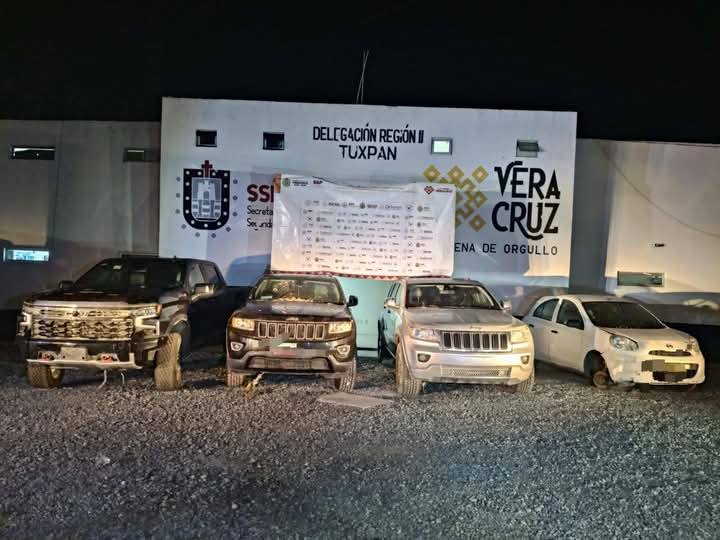 Aseguran 4 vehículos con reporte de robo en Cerro Azul