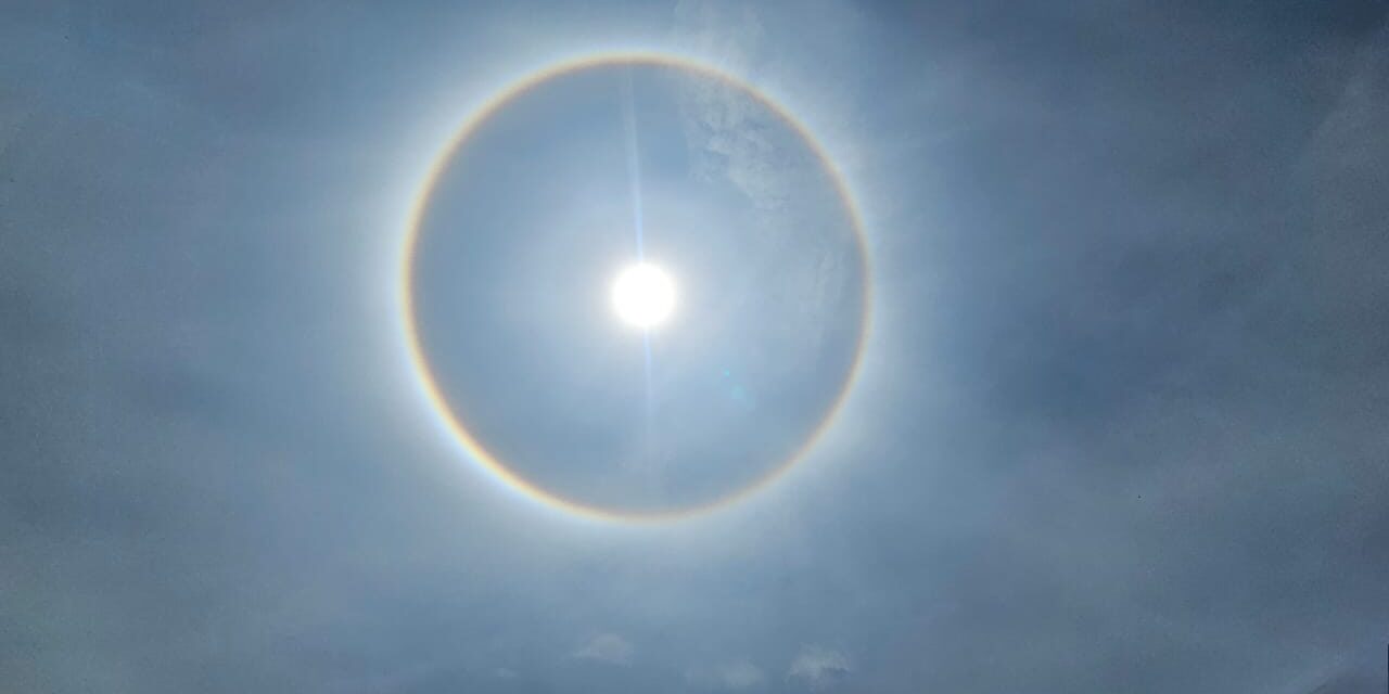 El Misterioso Halo Solar: Un espectáculo visual de la naturaleza 
