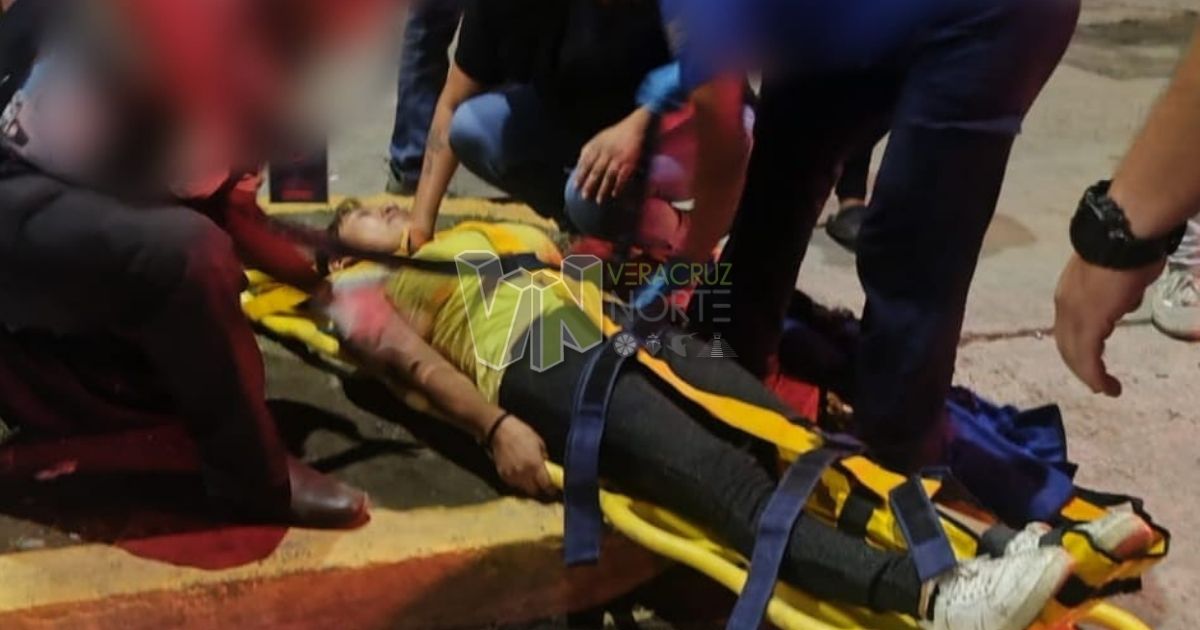 Motociclistas arrollan a mujer y bebé en Álamo