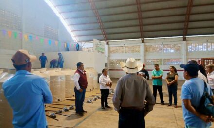 ENTREGA DE TINACOS SUBSIDIADOS EN CITLALTÉPETL