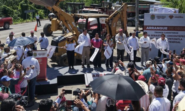 Tantoyuca: Banderazo de inicio a la modernización y mantenimiento de más de 100 km de carreteras