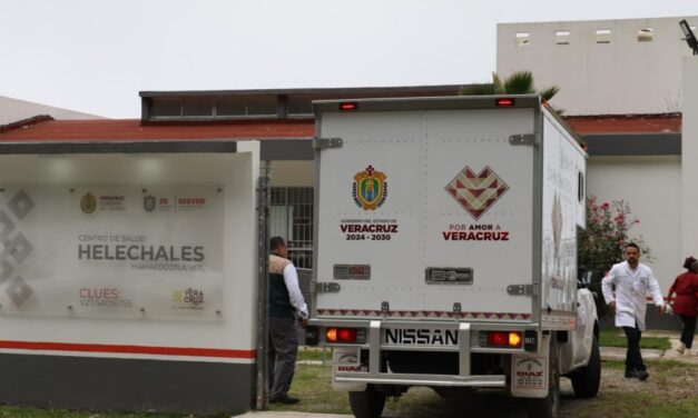 Refuerzan abasto de medicamentos en Huayacocotla con “Camionetitas de la Salud