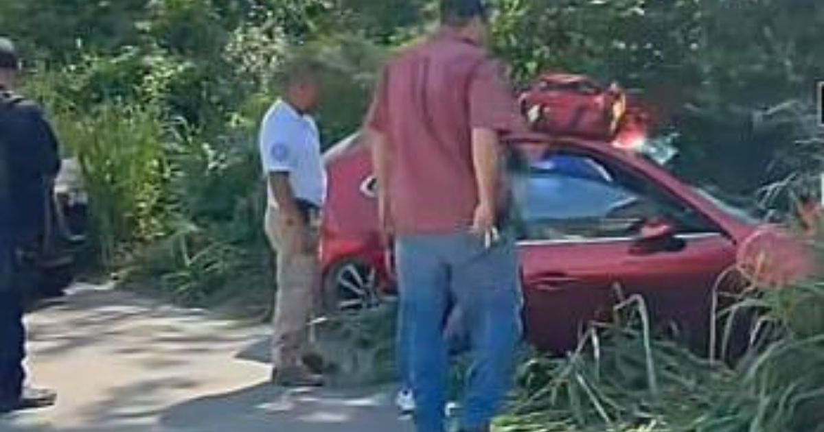 Hombre Fallece en su auto tras presunto infarto en la carretera Tantoyuca-Tempoal