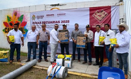 Productores de Tuxpan fueron beneficiados con la “Feria Pecuaria 2025”