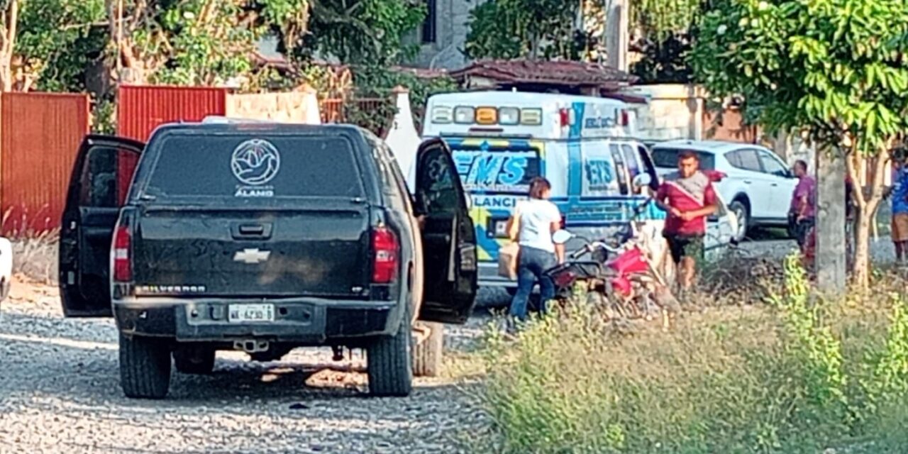 Tragedia en Álamo: mujer muere aplastada por losa recién colada
