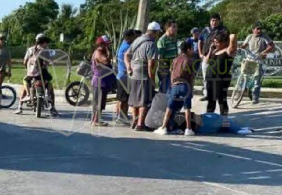 Álamo: Joven motociclista derrapa frente a las jugueras