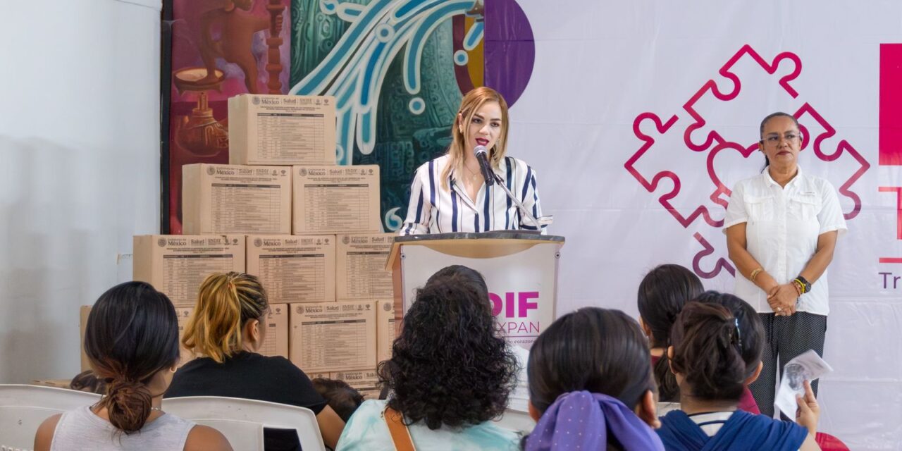 DIF Tuxpan entrega apoyos alimenticios del programa Mil Días