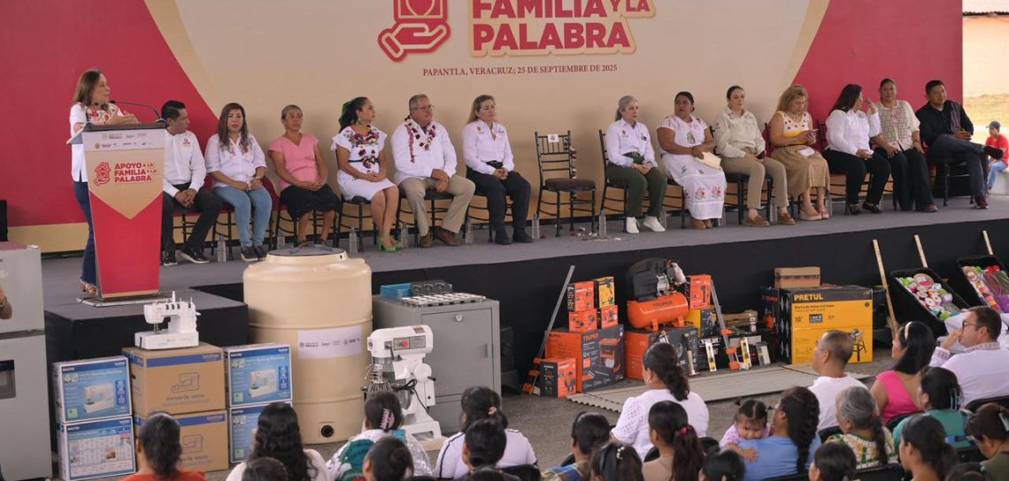 Con programas sociales, Rocío Nahle respalda a las familias de la región Totonaca