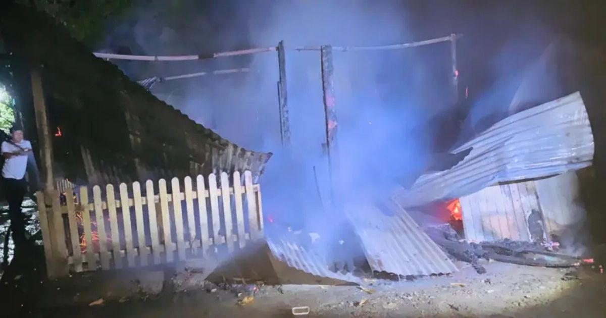 Tihuatlán: Adulto mayor muere calcinado en incendio de su vivienda