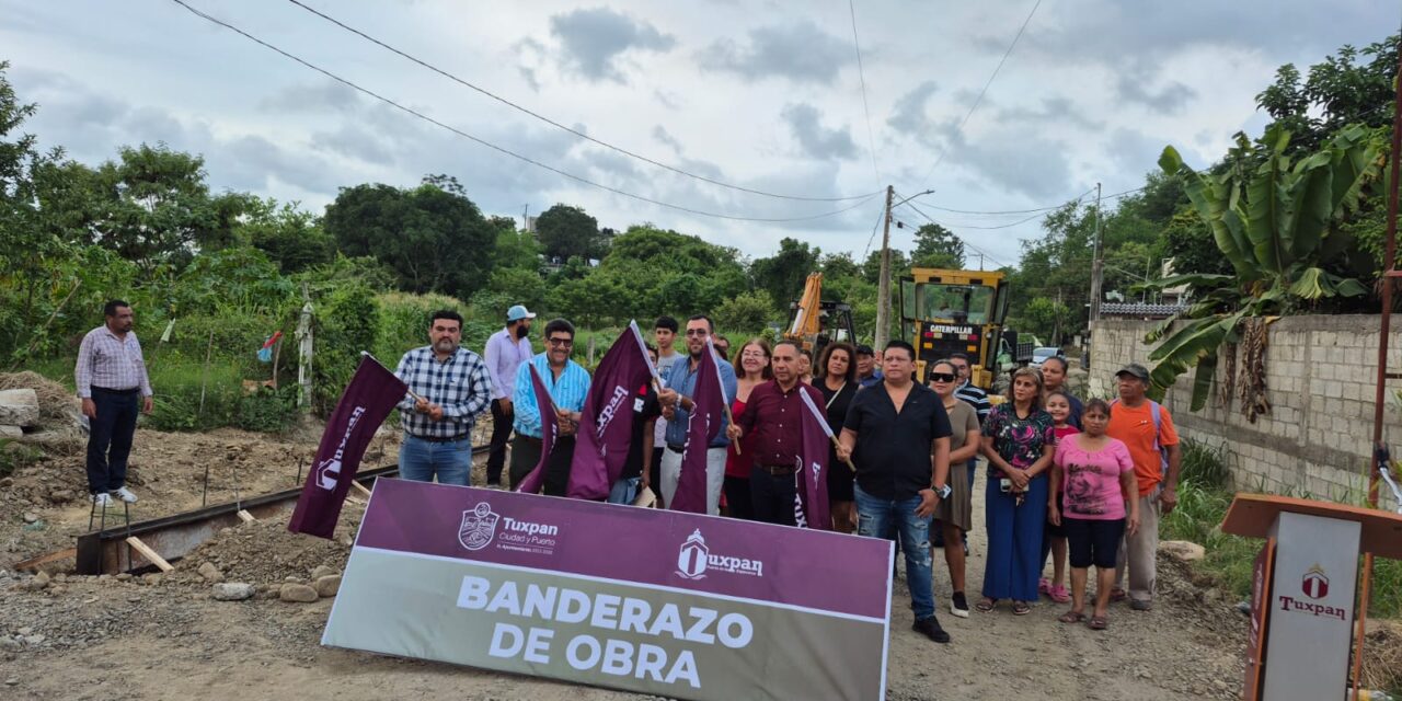 Gobierno de Tuxpan inicia 3 obras de urbanización en las colonias Ampliación Azteca y Escudero