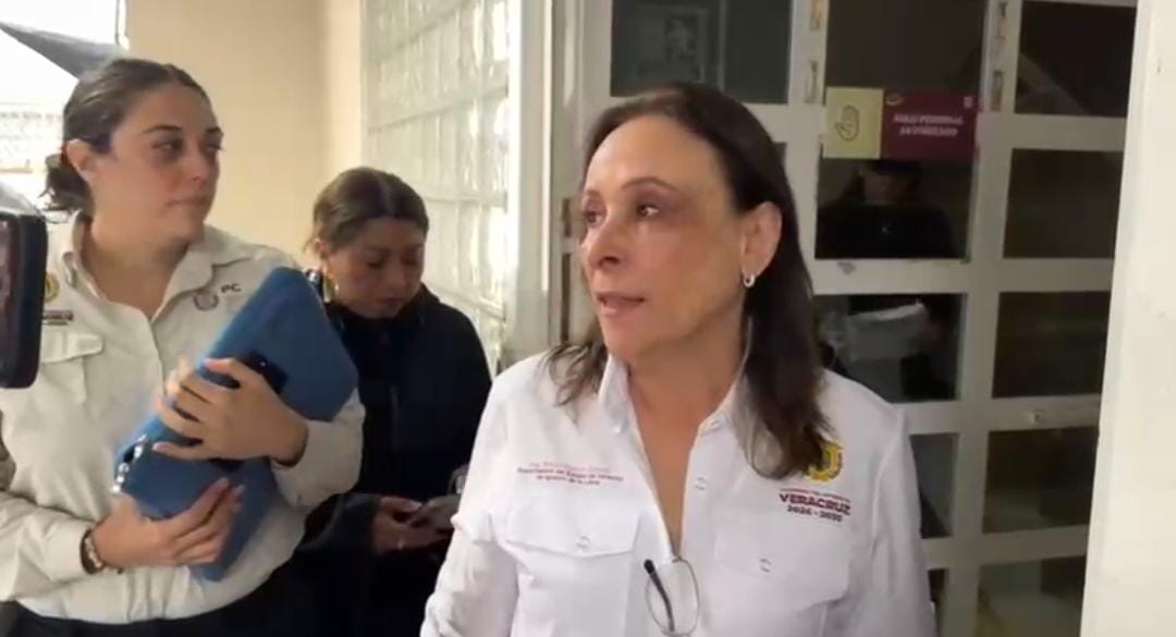 Gobernadora Rocío Nahle coordina instalación de puente aéreo para llevar ayuda a Veracruz Norte