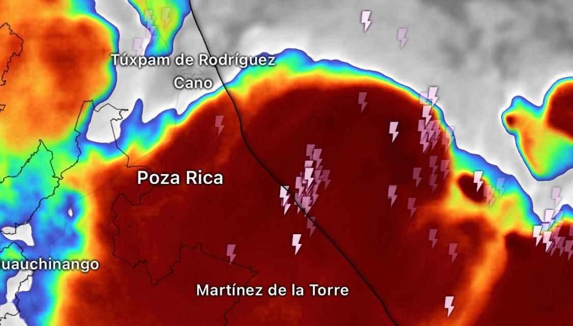 Gobierno de Tuxpan exhorta a la población a tomar precauciones necesarias porque habrán de continuar las lluvias