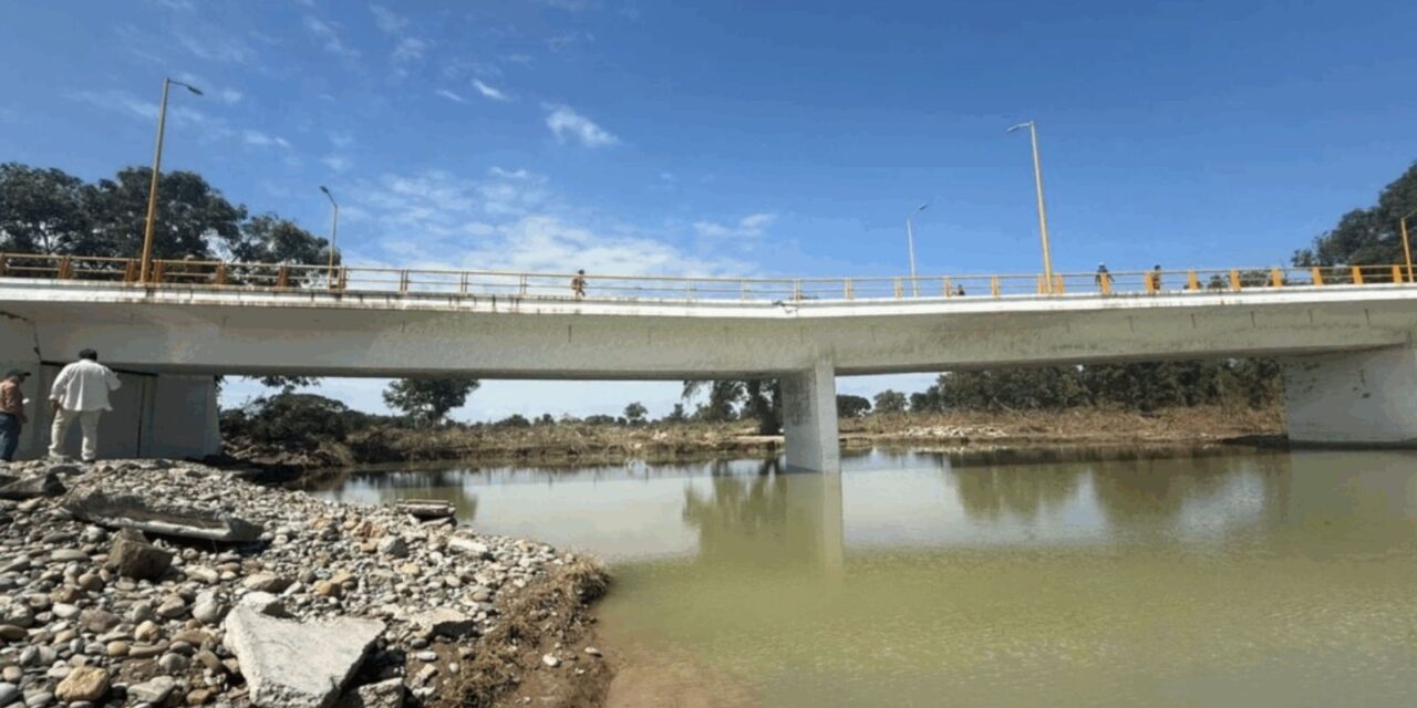 SICT cierra la circulación del Puente López Portillo 