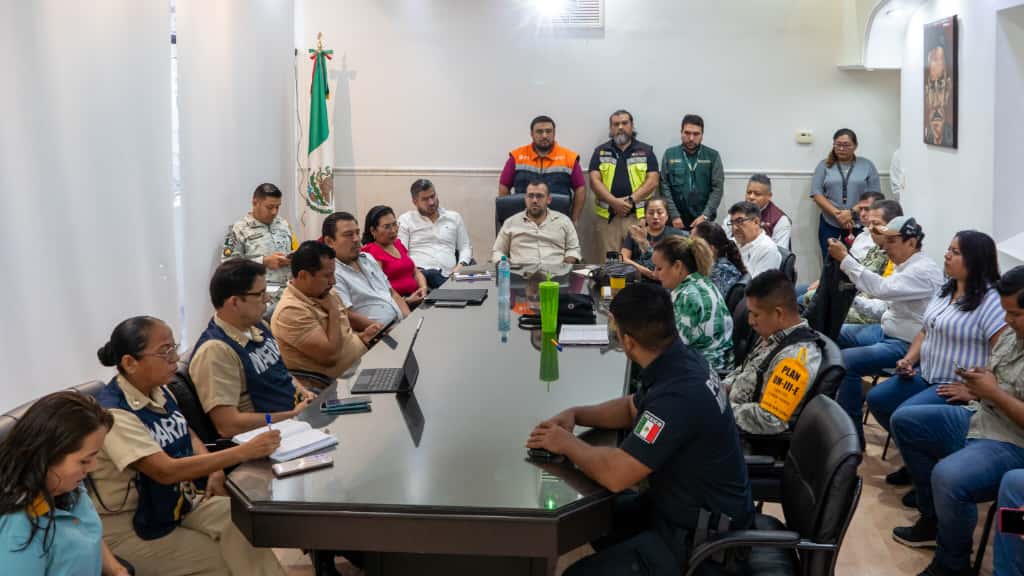 Ante la crecida del Río Tuxpan, sesionó el Consejo Municipal de Protección Civil