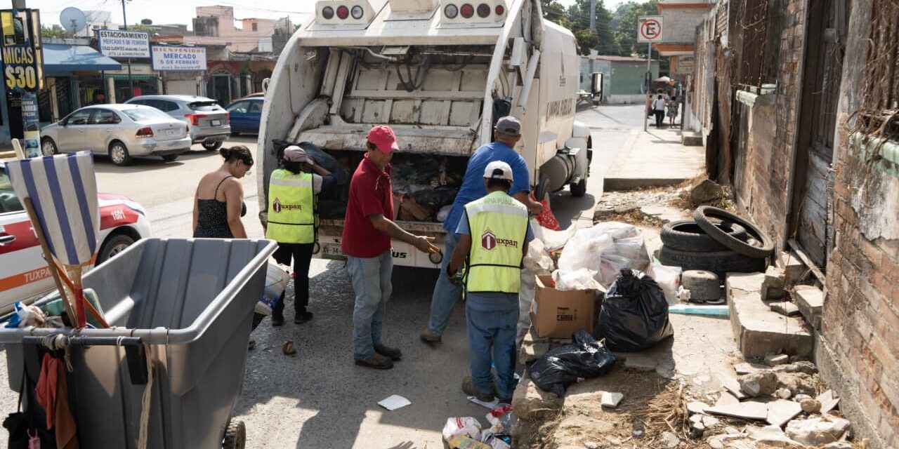 Tuxpan: Este lunes se restablecieron las rutas de Limpia Pública en colonias de la ciudad