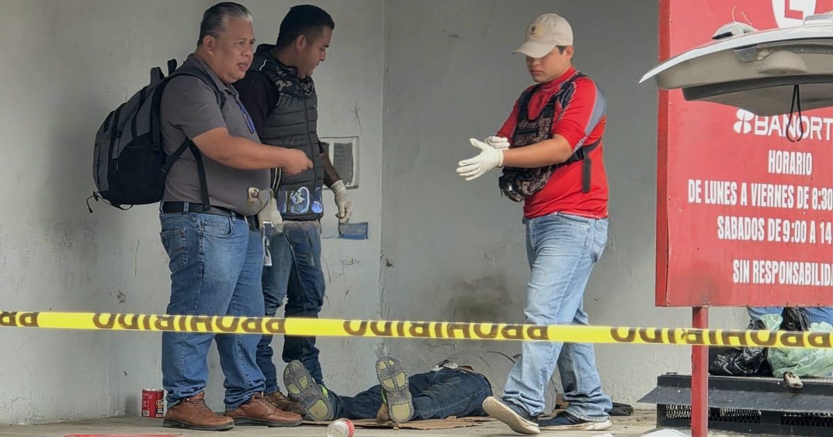 Poza Rica: Hallan a hombre sin vida en el estacionamiento de Banorte