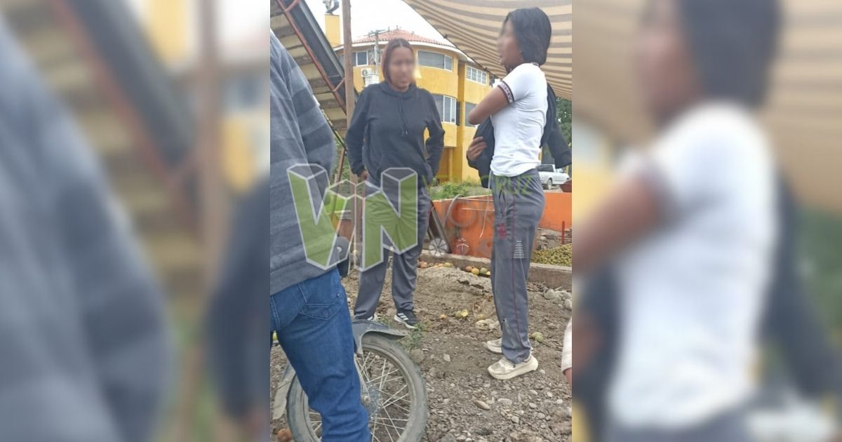 Estudiantes del COBAEV derrapan su motocicleta en Álamo