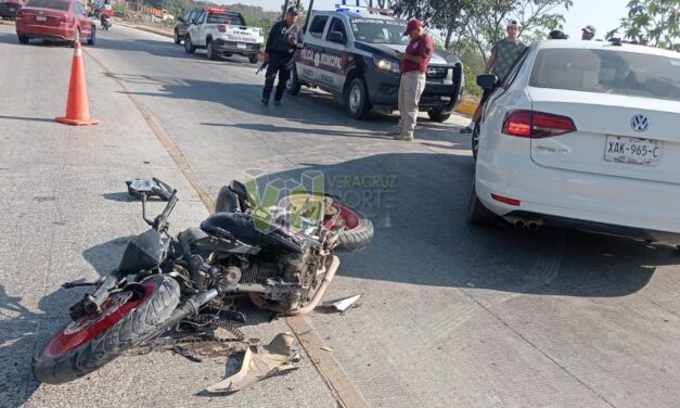 Grave accidente en Álamo: motociclista lesionado de gravedad