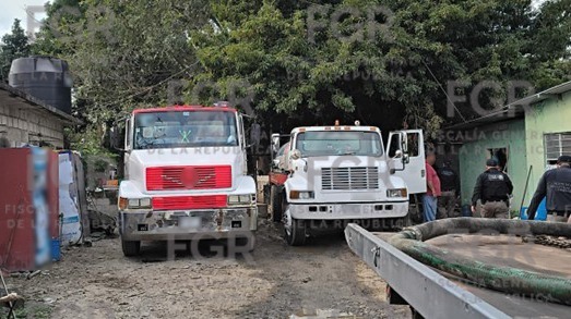 FGR ejecuta cateo en Tihuatlán por presunta extracción ilegal de agua