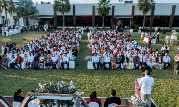 Tuxpan celebra la unión y la certeza: 157 parejas dan un paso firme en “Matrimonios 2026”